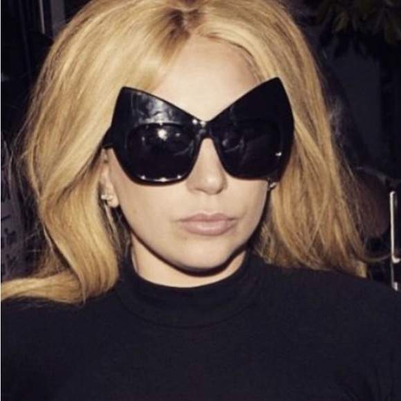 ⭐️⭐️Authentic Anna-Karin Karlsson Oversize Sunglasses⭐️⭐️ - Picture 5 of 5